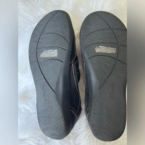 Cloudsteppers By Clarks Sillian Stork Women's Size 8 M Black Slip On Shoes - Picture 2 of 9